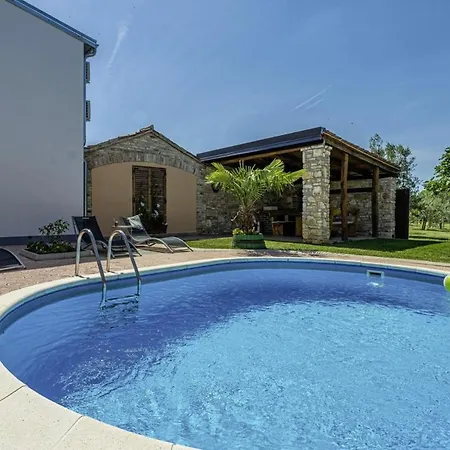 Holiday home Nikolina In - Haus Fuer 6 Personen Vodnjan