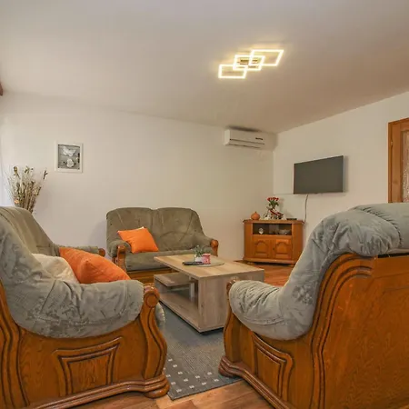 Nikolina In - Haus Fuer 6 Personen Feriehus Vodnjan